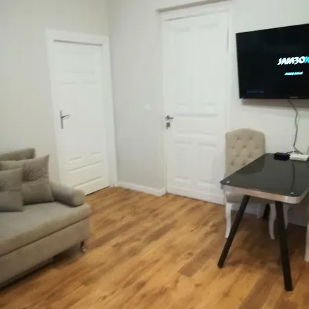 Apartament Piano 호텔 말보르크