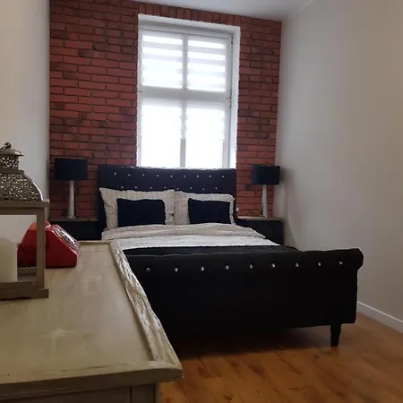 Apartament Piano 호텔 말보르크